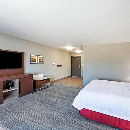 Hampton Inn Gardner Εξωτερικό φωτογραφία