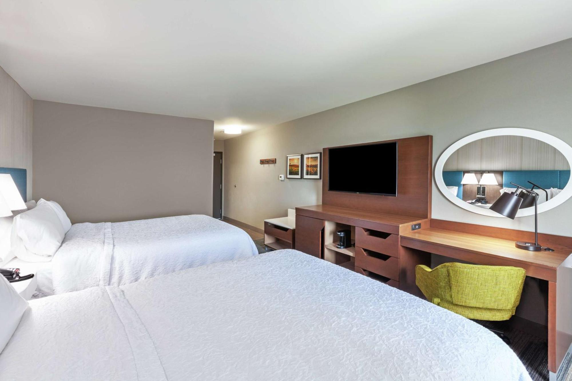 Hampton Inn Gardner Εξωτερικό φωτογραφία