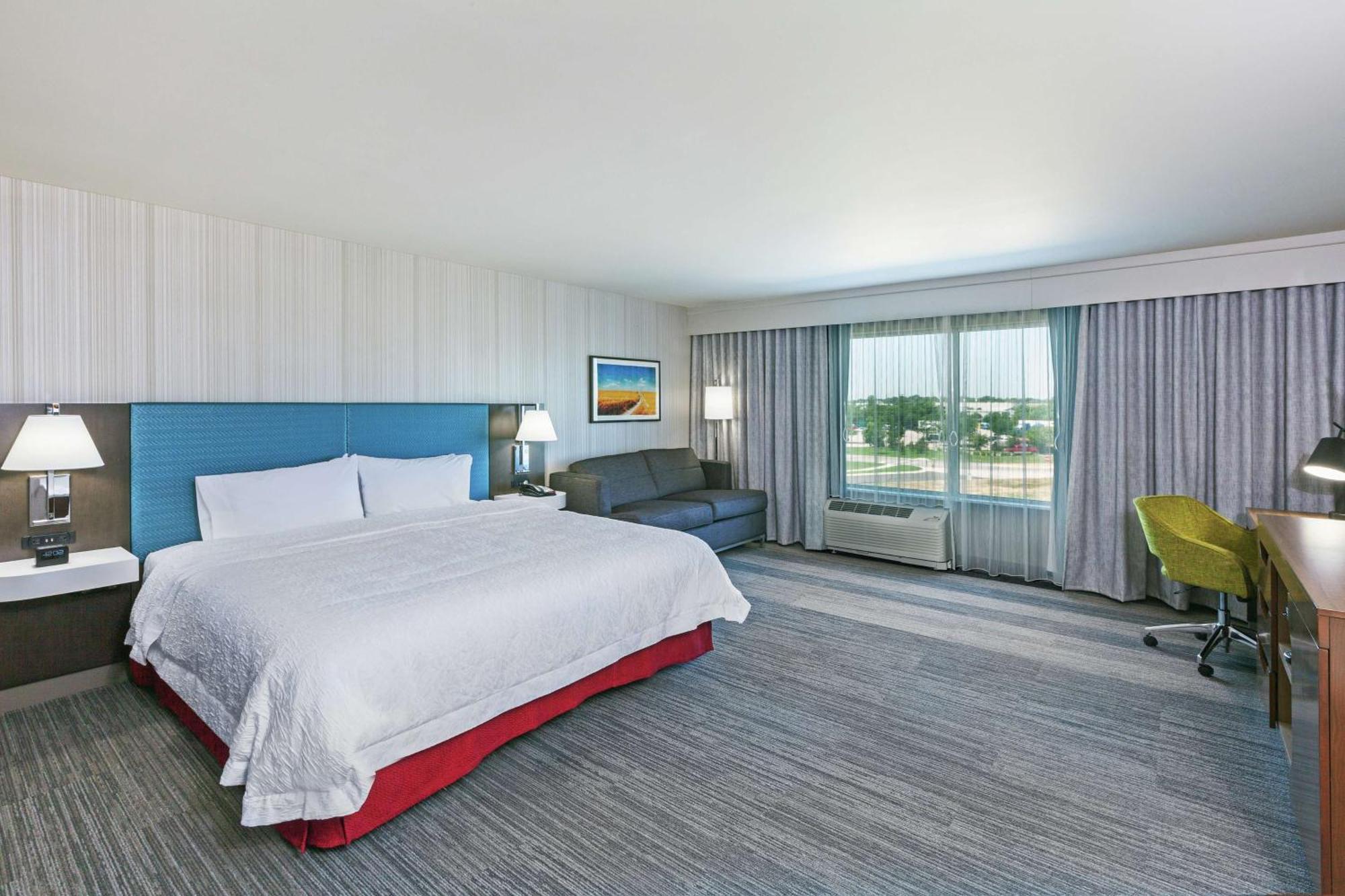 Hampton Inn Gardner Εξωτερικό φωτογραφία